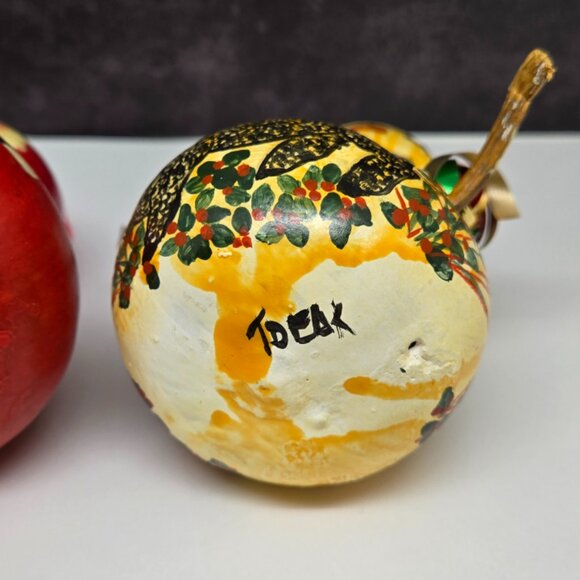 Vintage Snowman and Santa Christmas Gourd Ornaments, Hand Painted, Signed 1990s - Picture 7 of 7